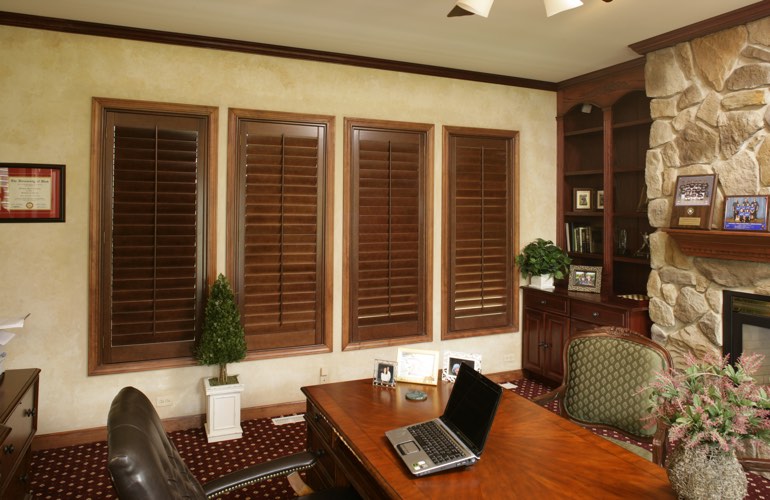 Hardwood plantation shutters in a Honolulu home office